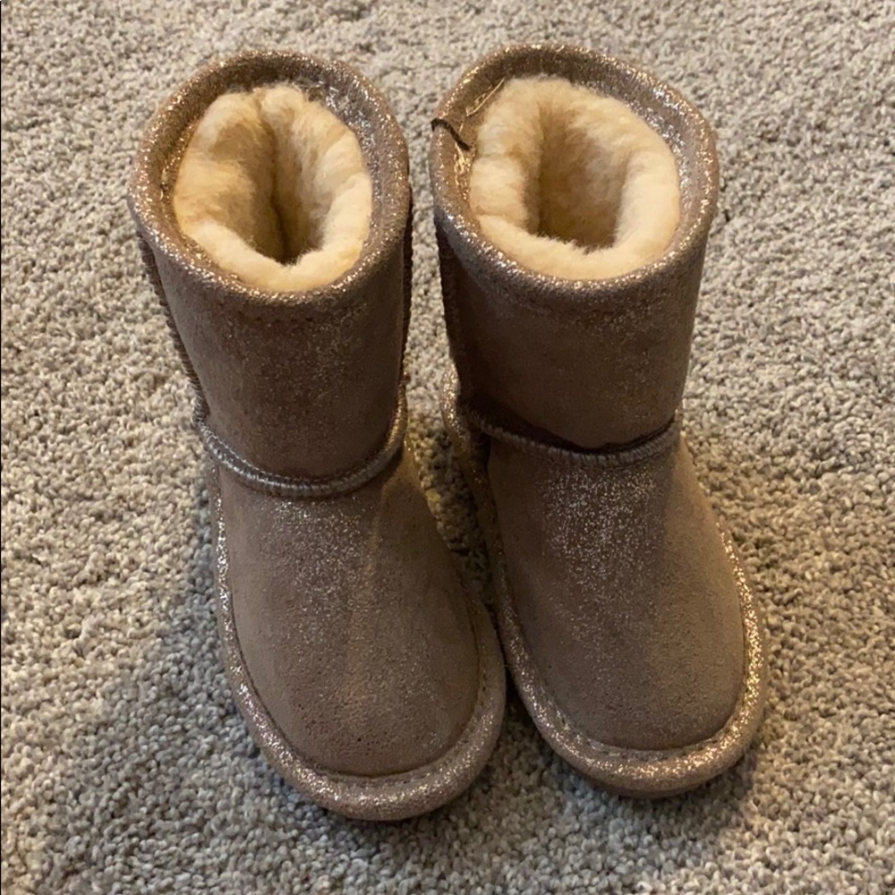 BearPaw Toddler Boots